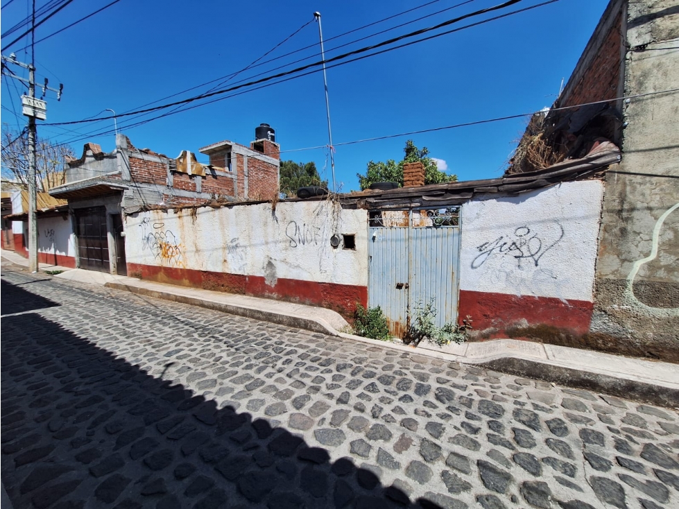 Terreno en venta en el Centro de Pátzcuaro - 1