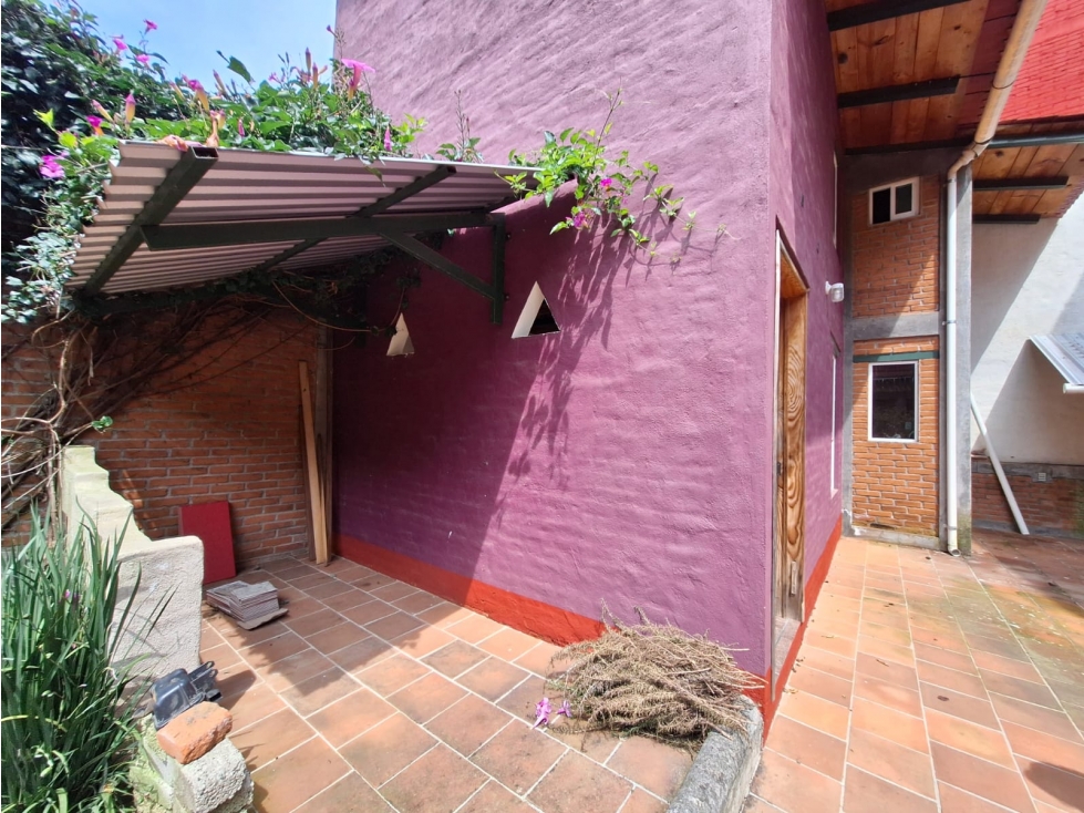 Casa en venta con terreno amplio en Villas del Sol Pátzcuaro — foto 4