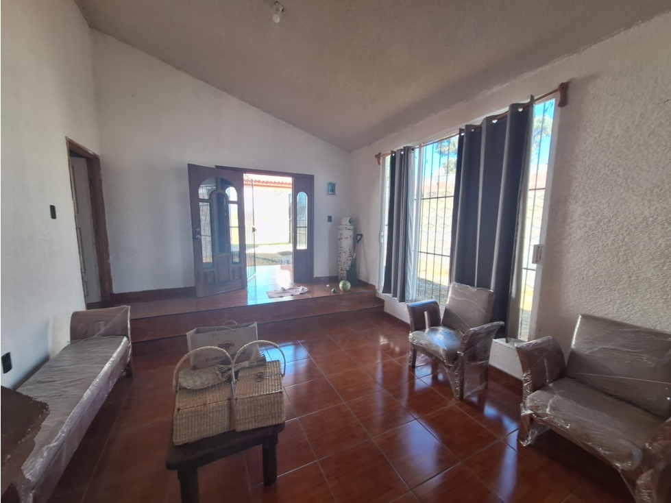 Casa en renta con gran terreno en Pátzcuaro - 3
