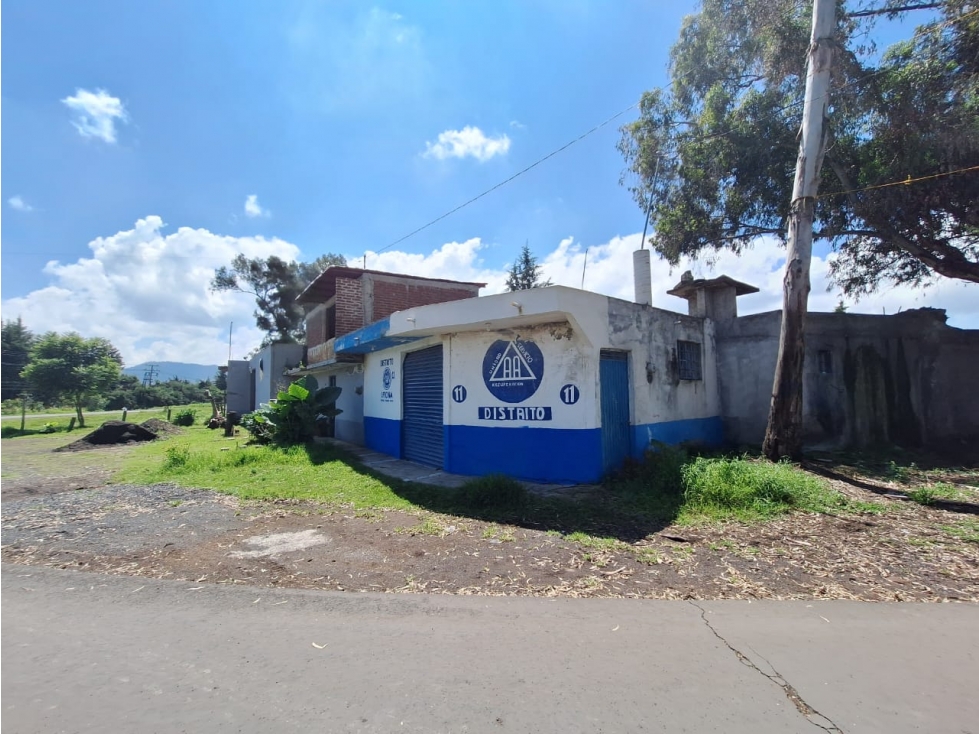 Casa con Locales y Terreno grande en Venta Patzcuaro Eronga — foto 2