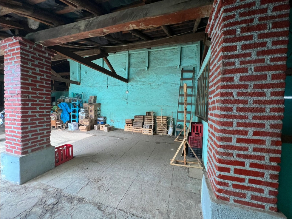 Casa en venta centro Pátzcuaro espacio comercial / para remodelar - 6