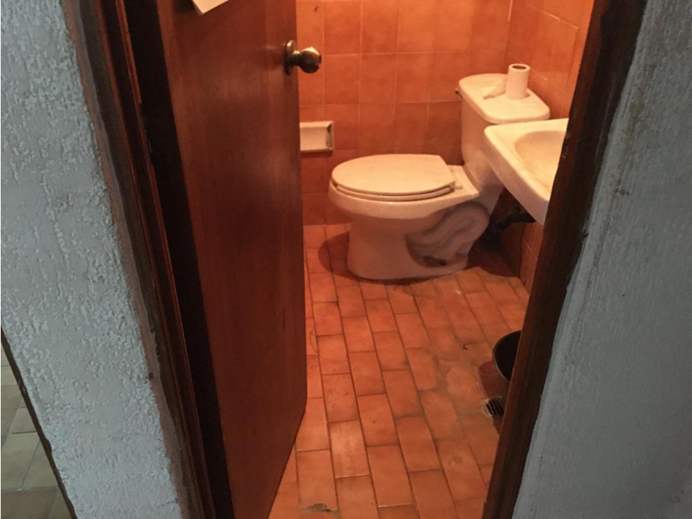 Propiedad comercial con Oficinas y Bodega en Ciudad de México - 3