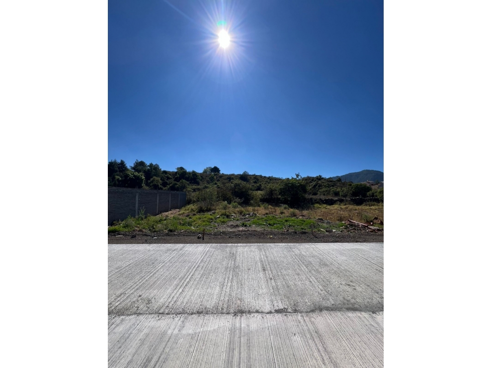 Terrenos en venta Fracc privado Huecorio Pátzcuaro - 1