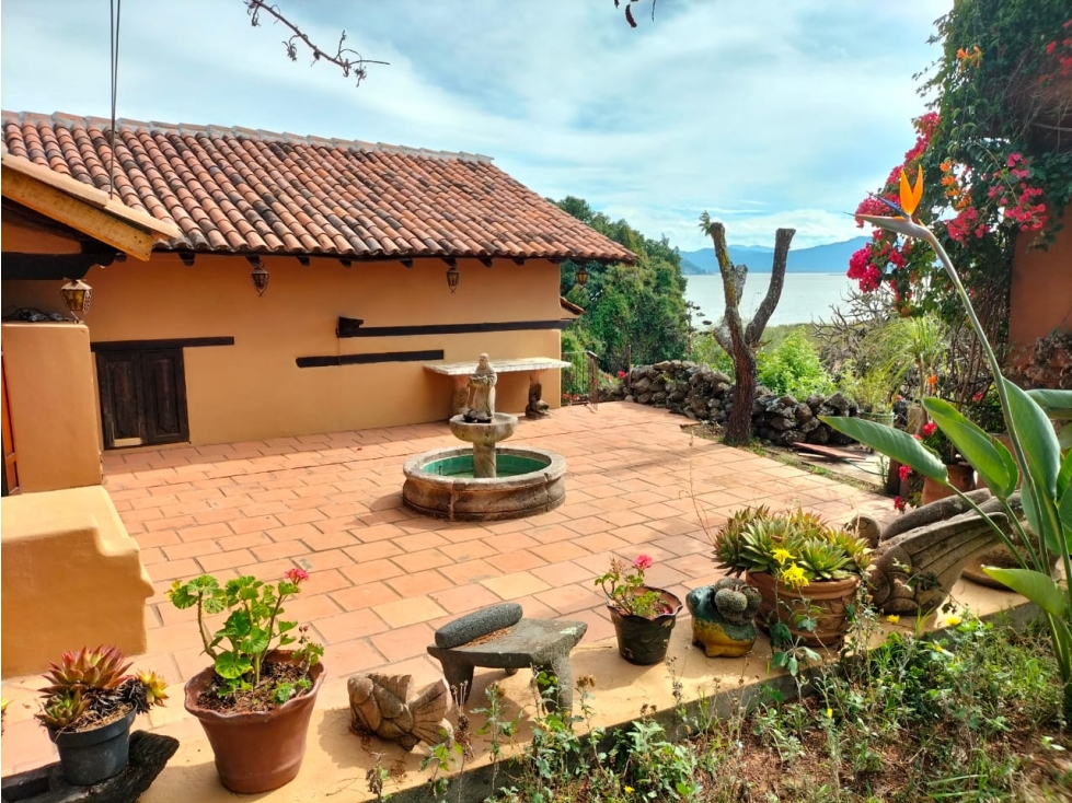 Casa en renta con Vista en Puacuaro