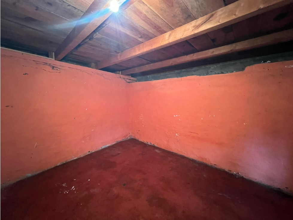Casa para remodelar con amplio jardin en el centro de Pátzcuaro - 6