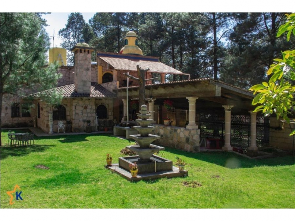 Casa campestre en venta en Pátzcuaro - 1