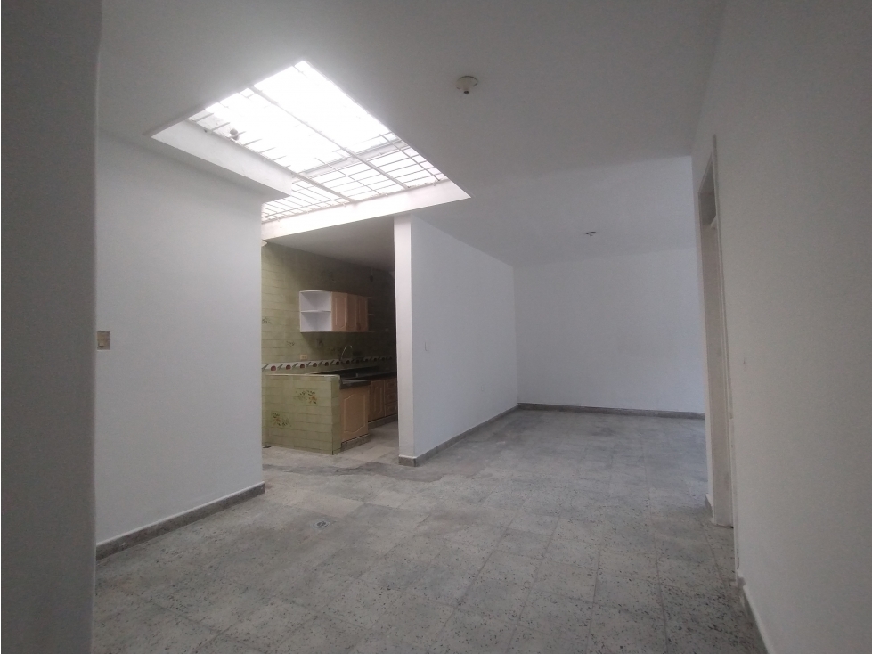 CASA EN ALQUILER CENTRAL CALI BRETAÑA — foto 4