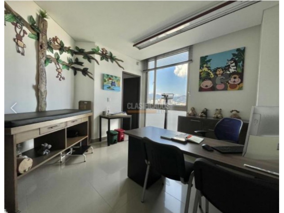 CONSULTORIO EN VENTA AL SUR DE CALI - CLINICA FARALLONES — foto 4