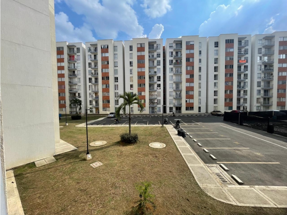 APARTAMENTO EN VENTA AL SUR JAMUNDI - CR LOS NARANJOS MANZANA 2