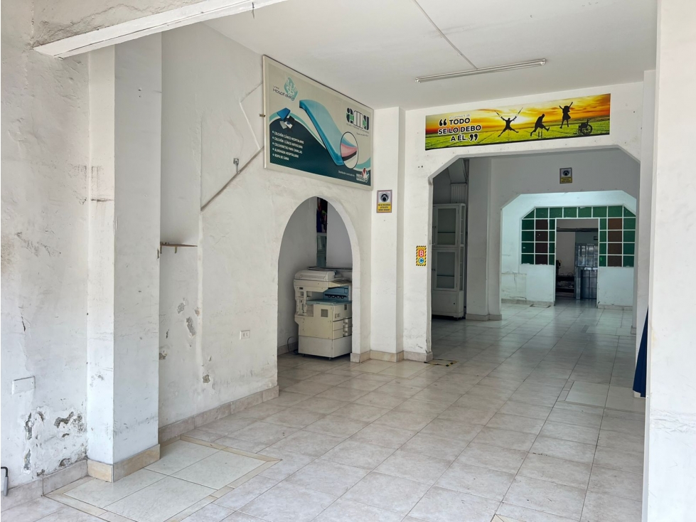 LOCAL COMERCIAL EN PALMIRA AL CENTRO DE LA CIUDAD - 2