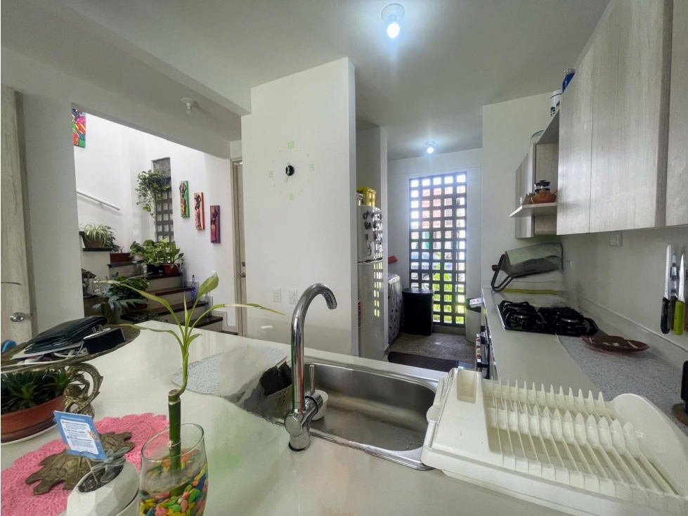 CASA EN VENTA AL SUR DE CALI - TULIPANES DEL CASTILLO — foto 3