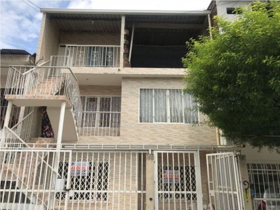 APTO EN ALQUILER AL SUR ORIENTE DE CALI BARRIO JOSE HOLGUIN GARCES — foto 2