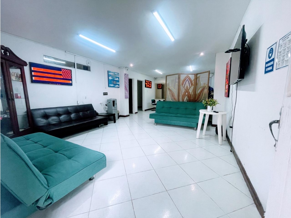CASA HOSTAL EN VENTA AL SUR DE CALI - BARRIO EL LIMONAR
