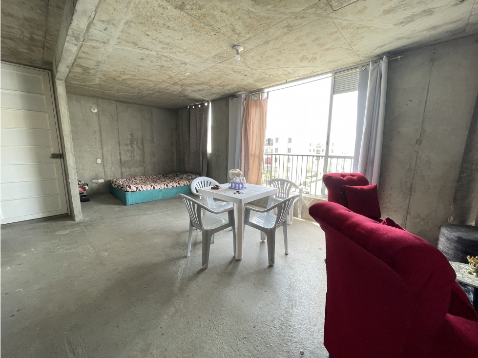 APARTAMENTO EN VENTA AL NORTE YUMBO CIUDAD GUABINAS CR CERETE — foto 2