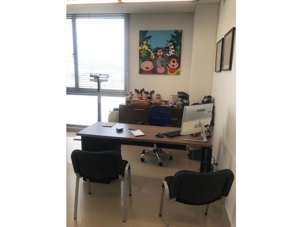 CONSULTORIO EN VENTA AL SUR DE CALI - CLINICA FARALLONES — foto 5