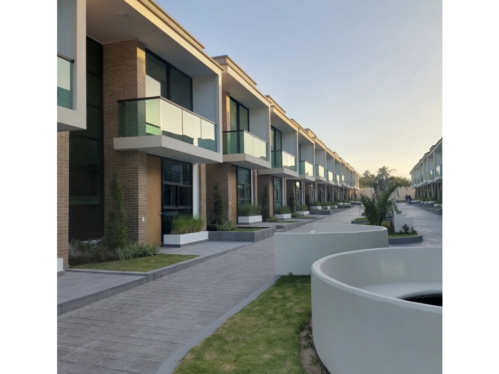 Encantadora casa en conjunto a la venta o alquiler, Villa Campestre. — foto 2