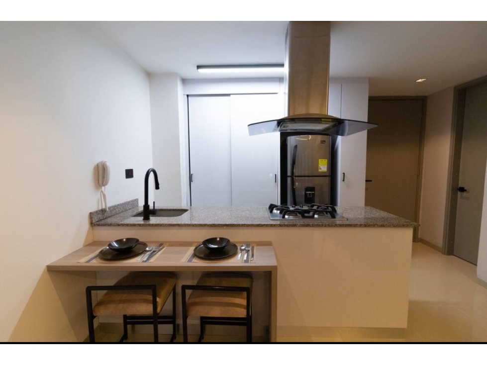 Apartamento amoblado en alquiler, sector San Vicente — foto 4