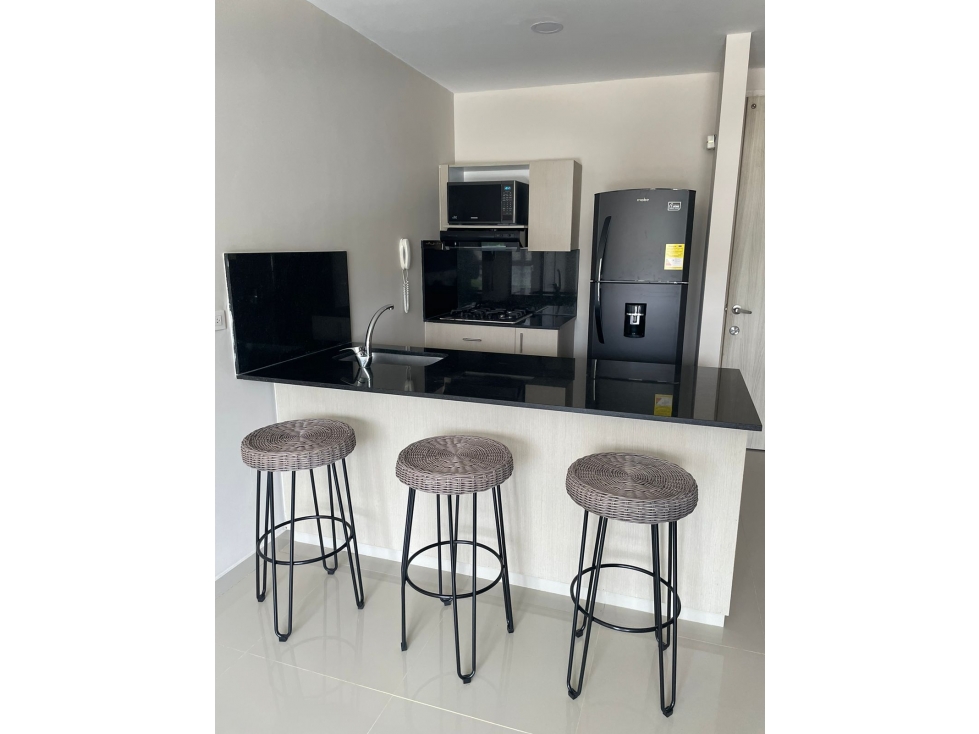 Apartamento amoblado en alquiler, sector Alto Prado. — foto 4