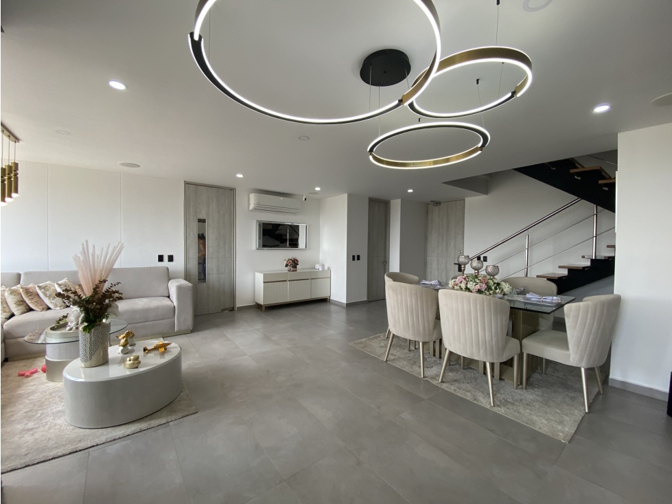 Apartamento dúplex en venta, sector Parque El Golf