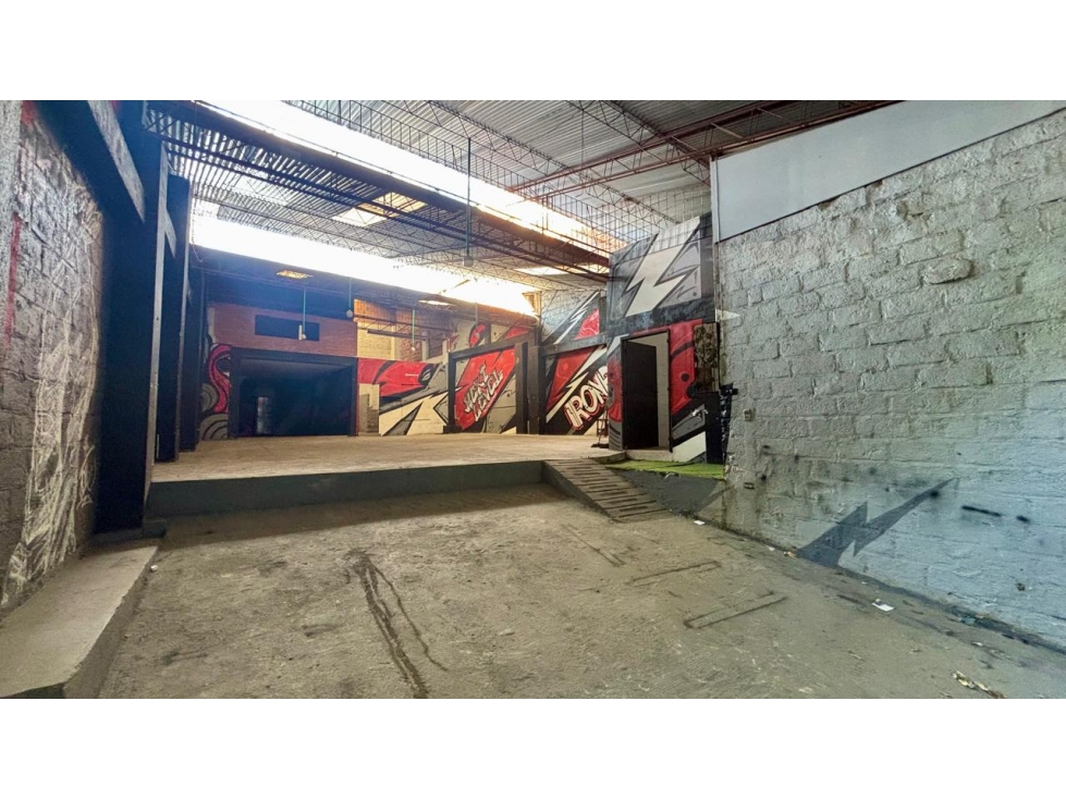 SE ARRIENDA BODEGA 200 m² BARRIO SAN MIGUEL BUCARAMANGA - 5