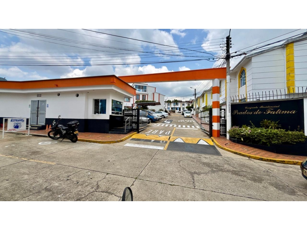 SE VENDE CASA EN CONJUNTO CERRADO EN EL TEJAR FLORIDABLANCA - 2