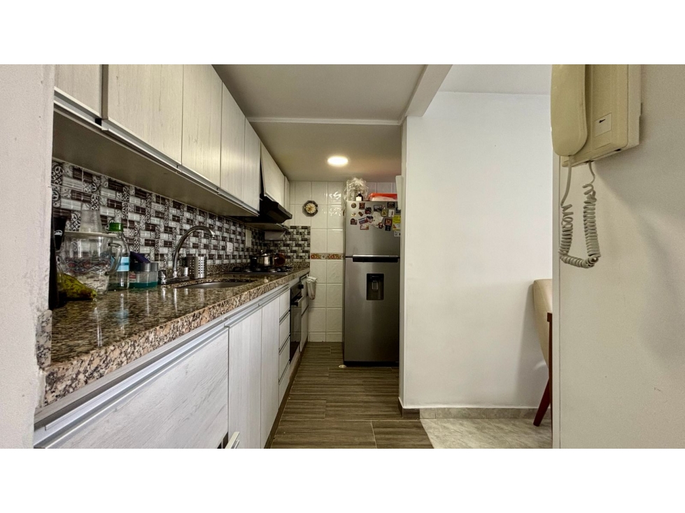 SE VENDE BONITO APARTAMENTO EN PARALELA A FLORIDABLANCA — foto 3
