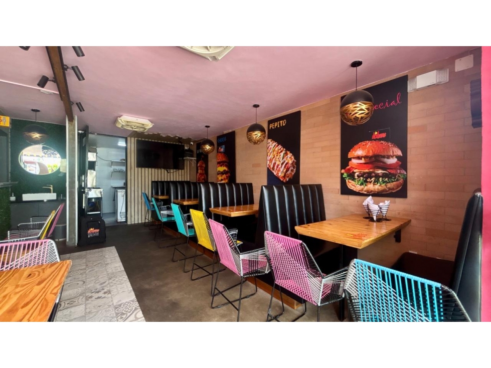 SE VENDE EDIFICIO DE 3 PISOS CON LOCAL COMERCIAL - 6