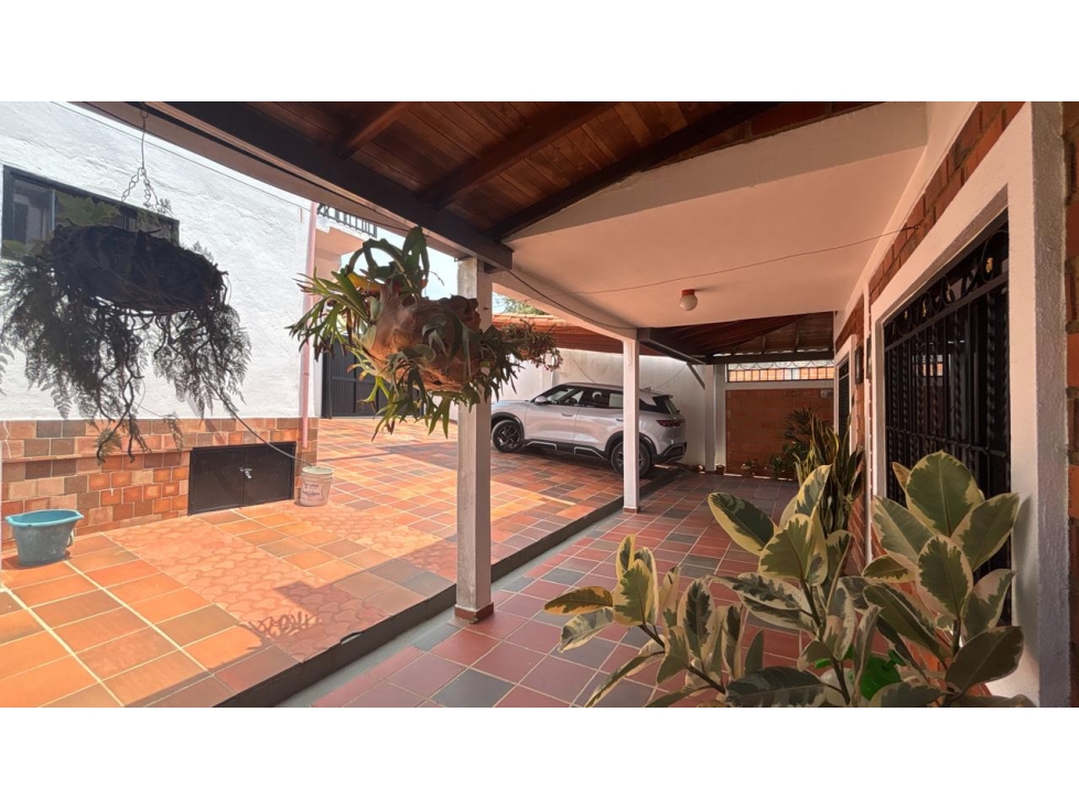 SE VENDE CASA CAMPESTRE CON PARCELA EN LEBRIJA - 3