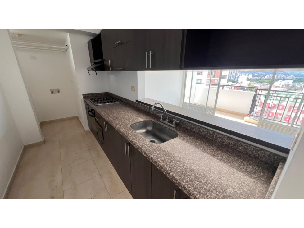 SE VENDE APARTAMENTO EN PROVENZA BUCARAMANGA — foto 2