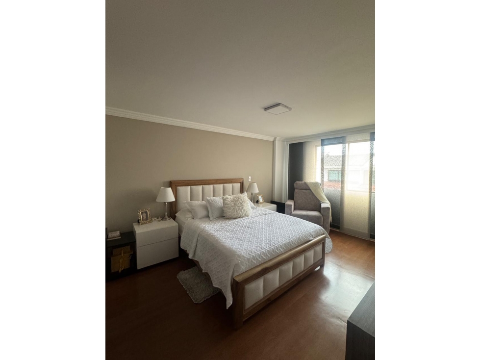 SE VENDE AMPLIO APARTAMENTO EN FUNDADORES, 132m2 — foto 6