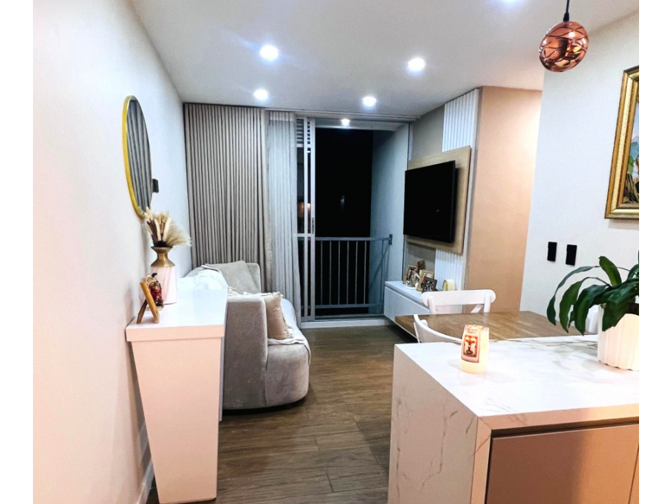 Se vende apartamento en la Avenida 19 Norte — foto 4