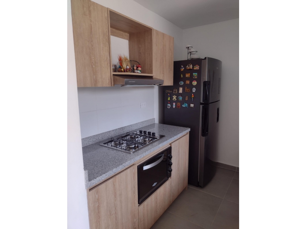 SE VENDE AMPLIA CASA EN CONJUNTO CERRADO CERCA AL AEROPUERTO — foto 3