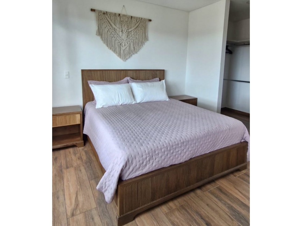 SE VENDE APARTAMENTO CON PERMISO PARA RENTAS CORTAS EN LAURELES — foto 5