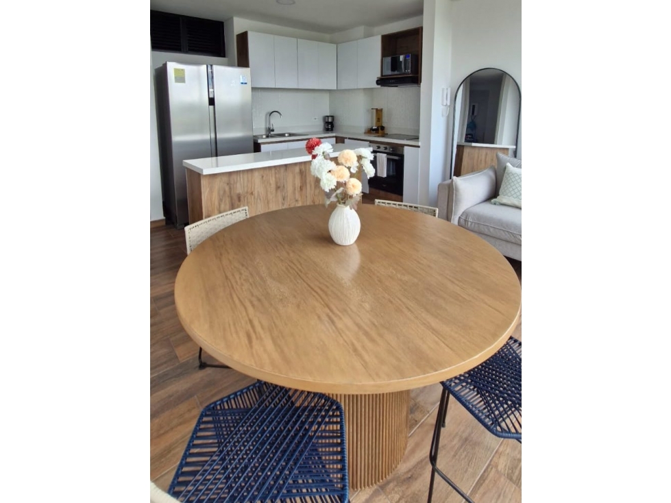 SE VENDE APARTAMENTO CON PERMISO PARA RENTAS CORTAS EN LAURELES — foto 2