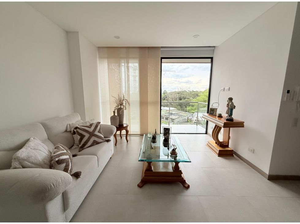 Se vende exclusivo apartamento en la Avenida Centenario