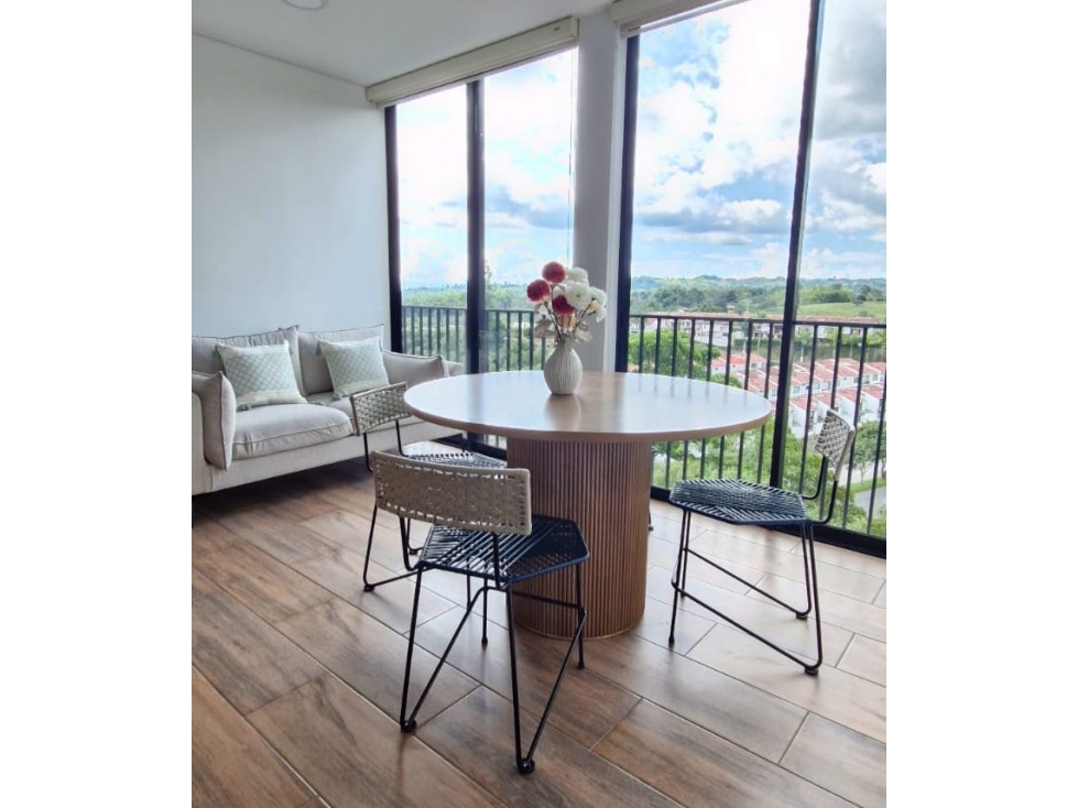 SE VENDE APARTAMENTO CON PERMISO PARA RENTAS CORTAS EN LAURELES
