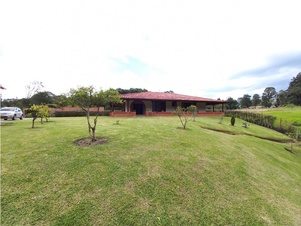 SE VENDE CASA CAMPESTRE CERCA A CIRCASIA EN CONJUNTO CERRADO — foto 2