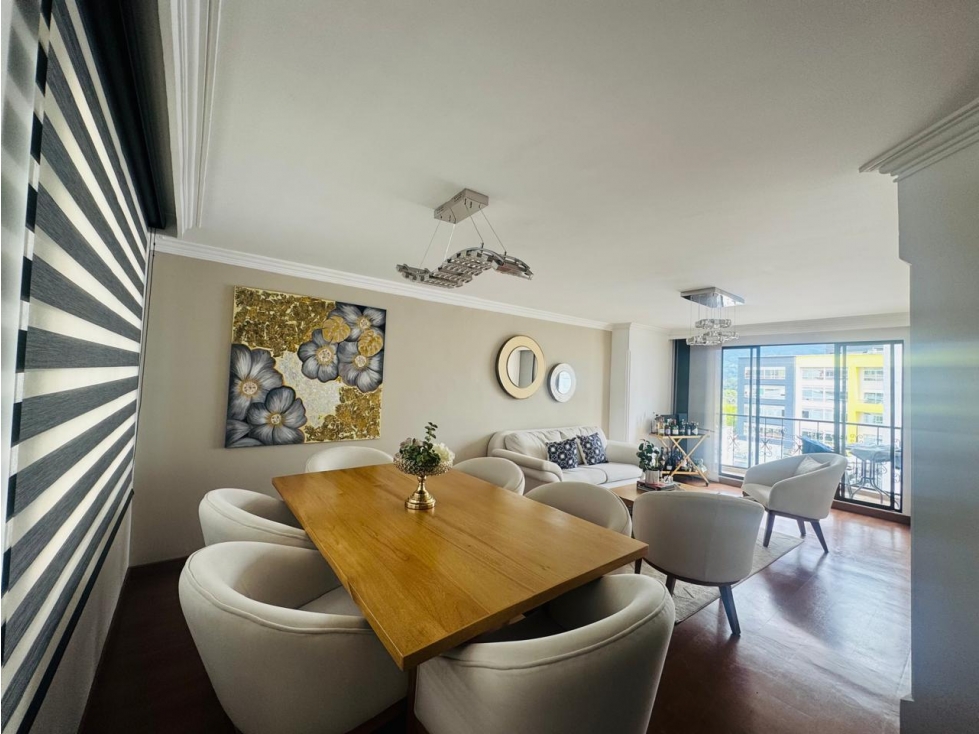 SE VENDE AMPLIO APARTAMENTO EN FUNDADORES, 132m2