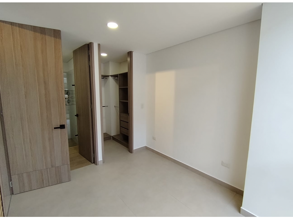 Se vende Apartaestudio en la Avenida Centenario — foto 6