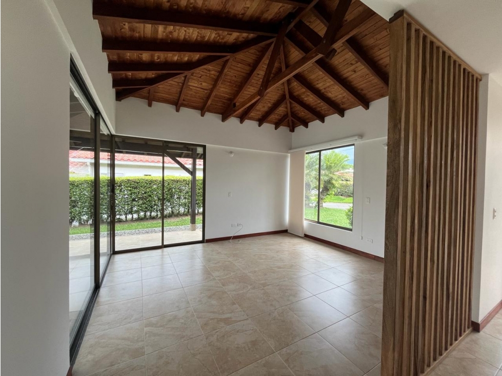 VENTA DE CASA UBICADA A 12 MINUTOS DEL AEROPUERTO — foto 4