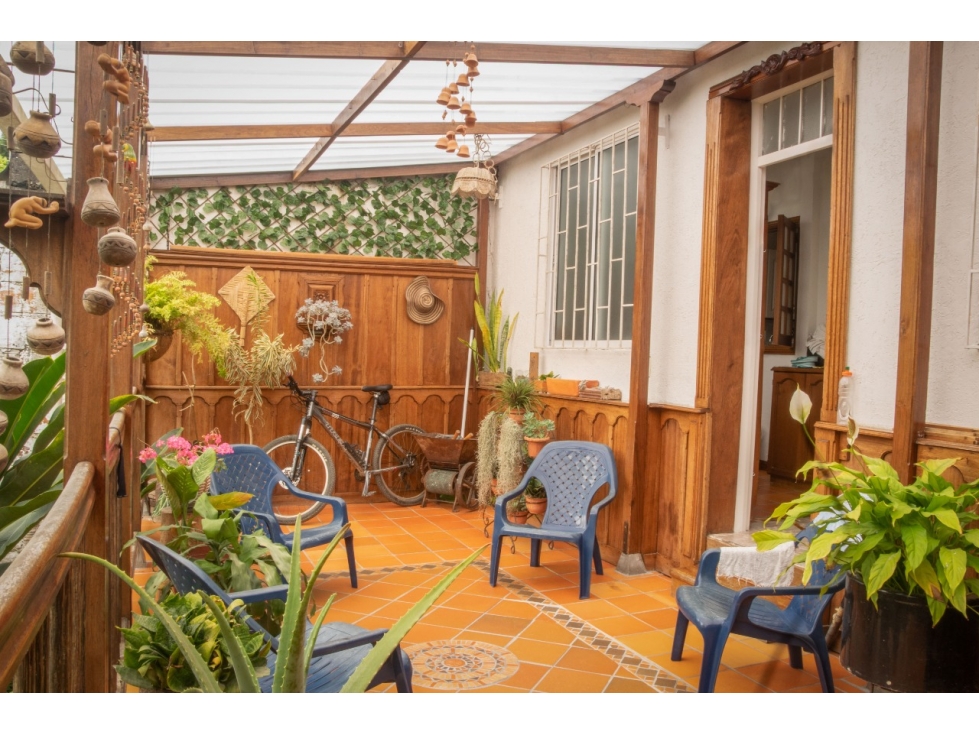 SE VENDE AMPLIA CASA EN EL NORTE DE CALARCA-QUINDIO