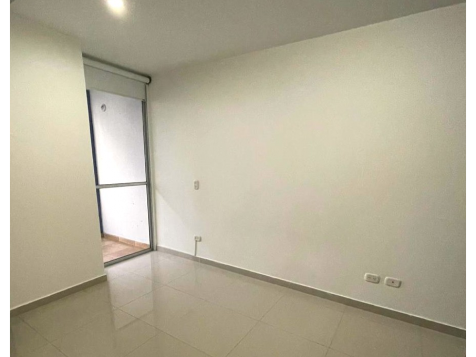 Se vende Apartaestudio en la Avenida 19 Norte — foto 3