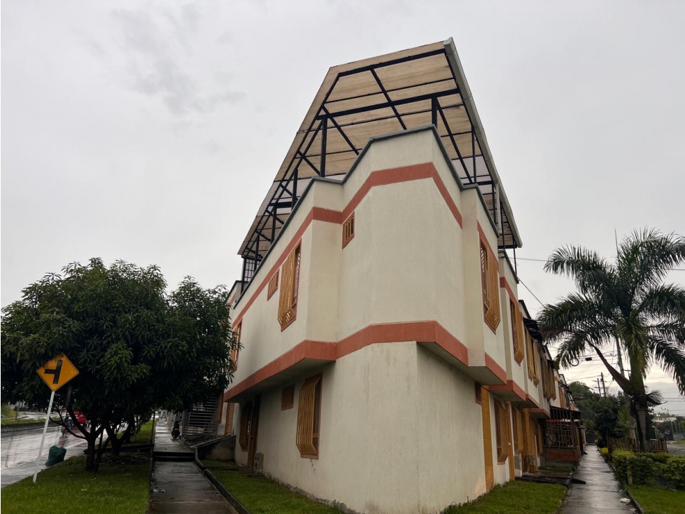 SE VENDE CASA EN EL SECTOR QUINTAS DE LA MARIA SUR DE ARMENIA — foto 2