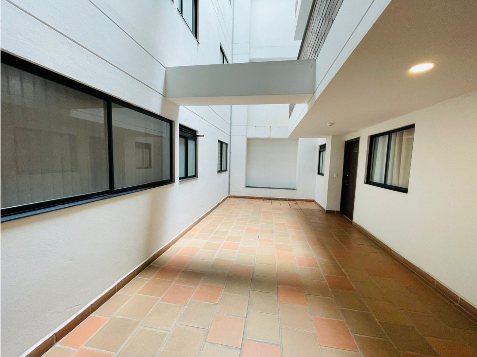 VENDO APTO 2DO PISO EN UNIDAD SEMI CERRADA EN LA CEJA. SECTOR PARQUE — foto 3