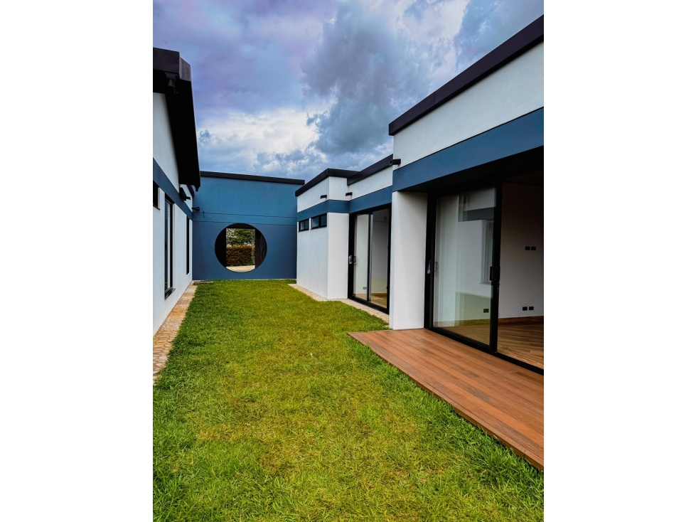 EN VENTA CASA FINCA DE LUJO VIA LA CEJA SAN ANTONIO — foto 2