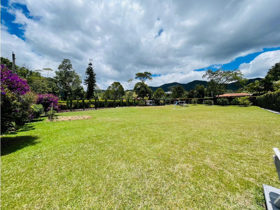VENDO Finca en la parcelación el tambo, totalmente plana — foto 2