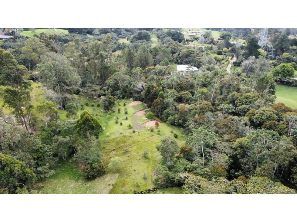 OPORTUNIDAD VENDO LOTE EN PARCELACION CON DOS MATRICULAS EN LA CEJA