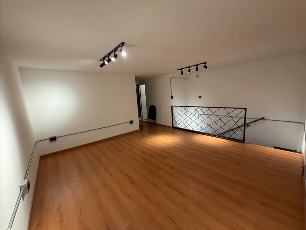 GANGAZO VENDO Aparta estudio 2do piso en zona céntrica de La Ceja Ant