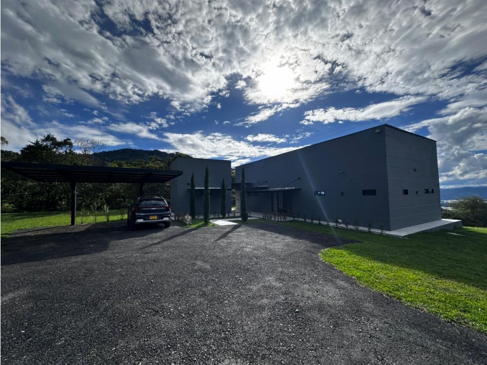 VENDO CASA FINCA EN LA CEJA ANTIOQUIA A 4 KILÓMETROS-SECTOR LAS LOM — foto 4