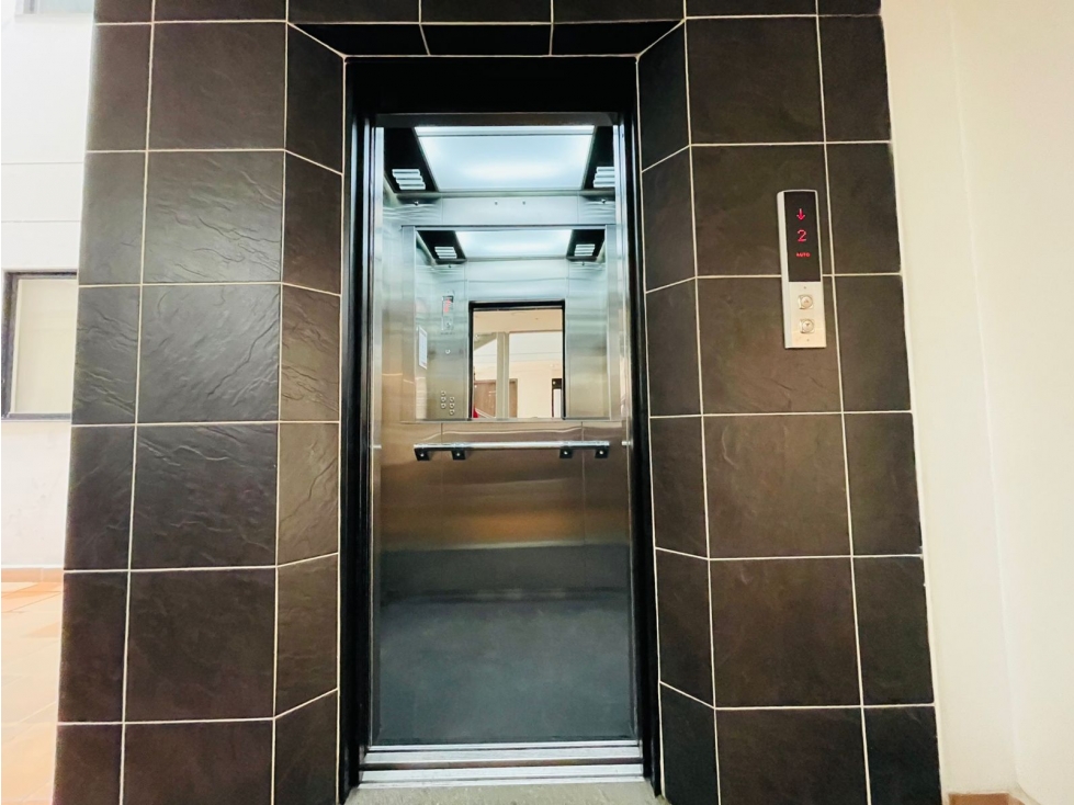 VENDO APTO 2DO PISO EN UNIDAD SEMI CERRADA EN LA CEJA. SECTOR PARQUE — foto 4